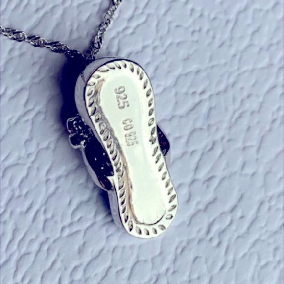 Sterling Silver .925 Chain And Flip Flop Pendant - Picture 6 of 7